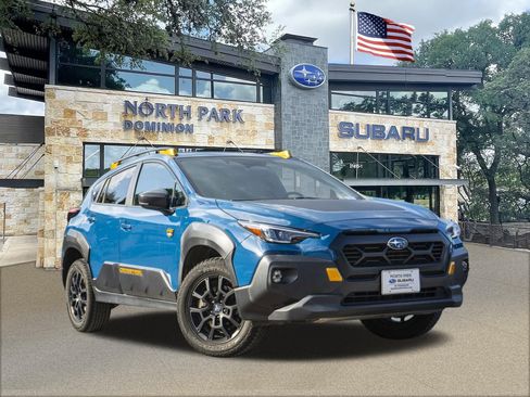 Certified 2024 Subaru Crosstrek 2.5i Wilderness w/ Crosstrek Mirror Package AWD/4WD image 1