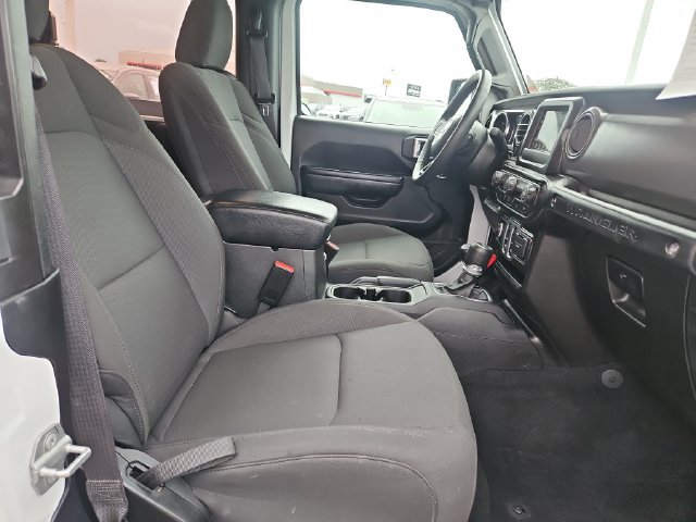 Used 2023 Jeep Wrangler Sport AWD/4WD image 25