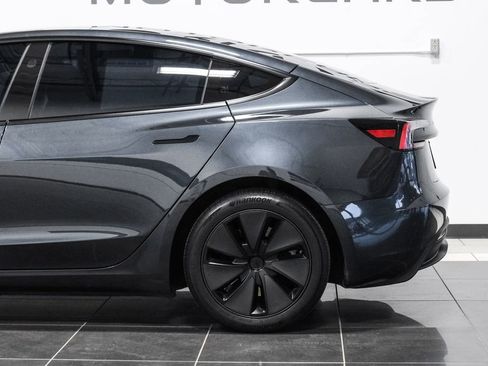 Used 2024 Tesla Model 3 Standard Range RWD image 18