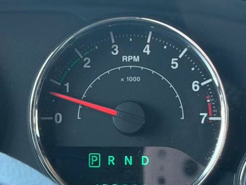 Used 2016 Jeep Wrangler Unlimited Rubicon w/ Dual Top Group AWD/4WD image 19