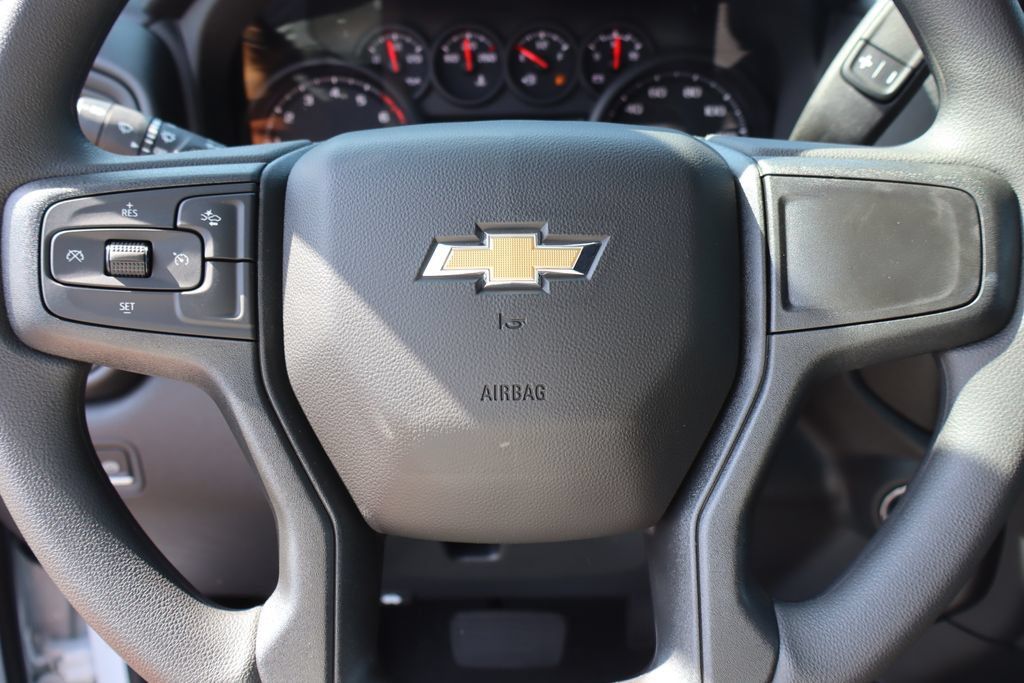 New 2026 Chevrolet Silverado 2500 Custom w/ Custom Value Package AWD/4WD image 10