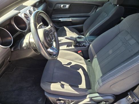Used 2019 Ford Mustang Coupe w/ Equipment Group 101A RWD image 7
