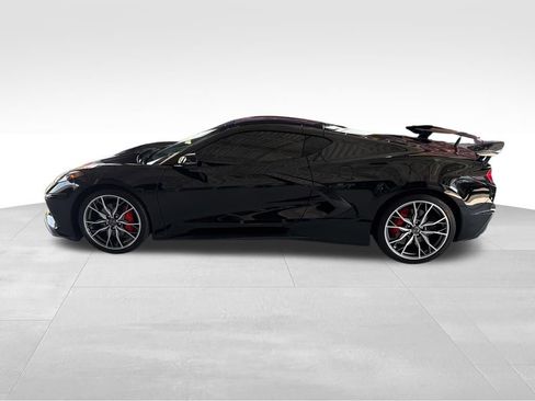 Used 2026 Chevrolet Corvette Stingray Preferred Cpe w/ 2LT RWD image 2
