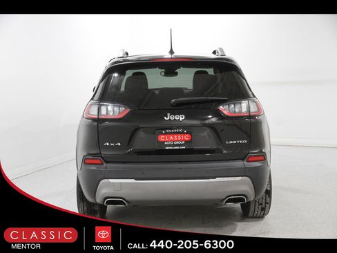 Used 2021 Jeep Cherokee Limited image 19