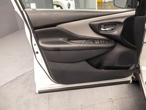 Used 2023 Nissan Murano SV w/ SV Midnight Edition Package AWD/4WD image 28