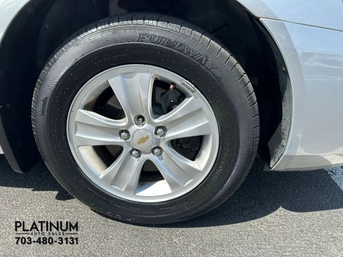 Used 2012 Chevrolet Impala LT FWD image 18