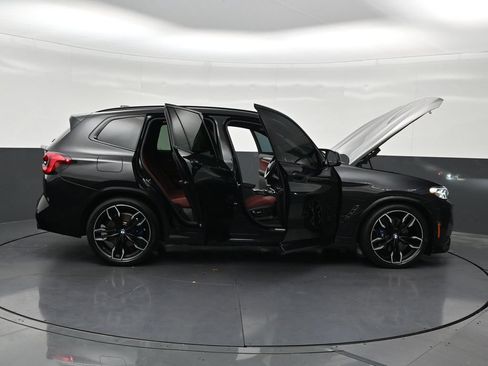 Used 2024 BMW X3 M40i w/ Parking Assistance Package AWD/4WD image 32