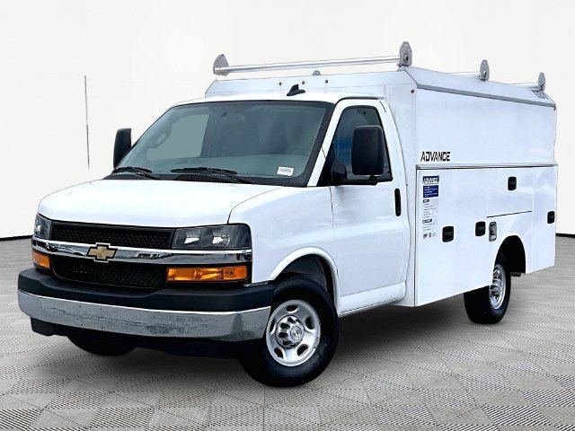 New 2025 Chevrolet Express 3500 w/ Power Convenience Package RWD image 3