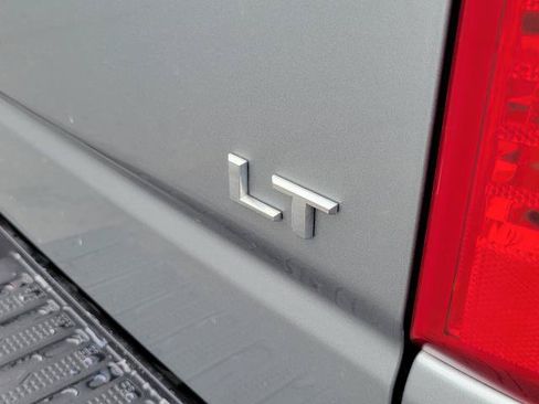 Used 2024 Chevrolet Silverado 1500 LT AWD/4WD image 27