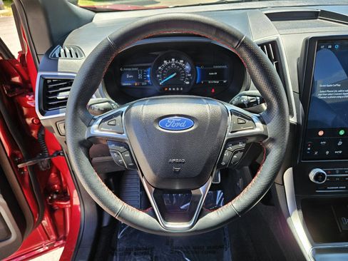 Used 2024 Ford Edge ST-Line AWD/4WD image 23