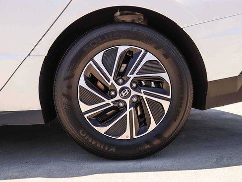 Used 2026 Hyundai Sonata Blue FWD image 10