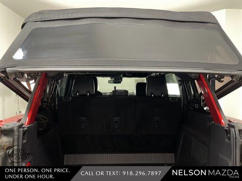 Used 2023 Ford Bronco Badlands image 39