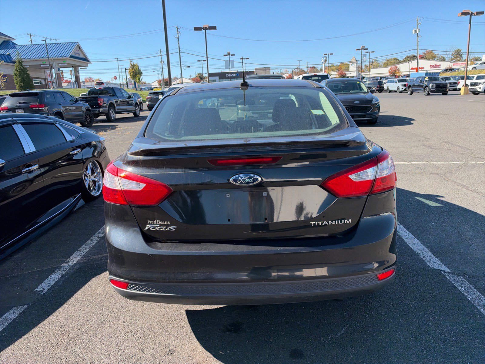 Used 2012 Ford Focus Titanium FWD image 6