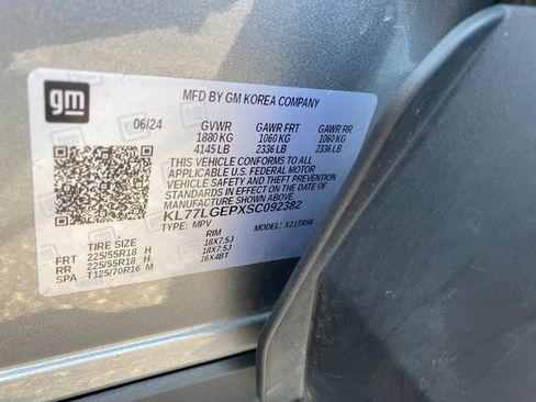 Used 2025 Chevrolet Trax RS w/ Driver Confidence Package FWD image 25