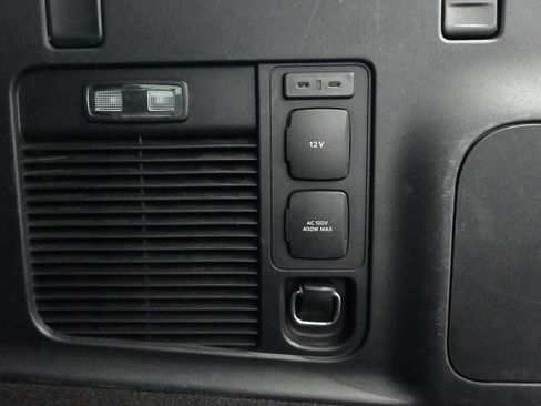 Used 2025 Ford Expedition Max Platinum AWD/4WD image 38