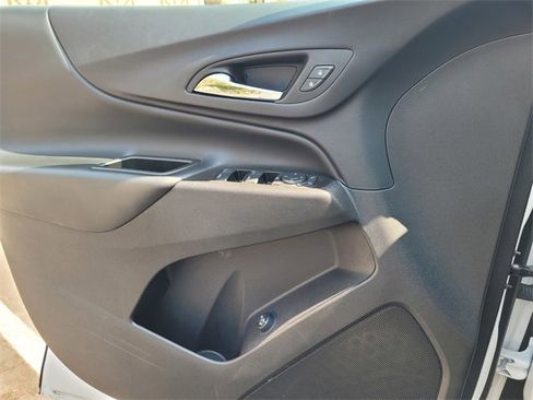 Certified 2024 Chevrolet Equinox LT image 13