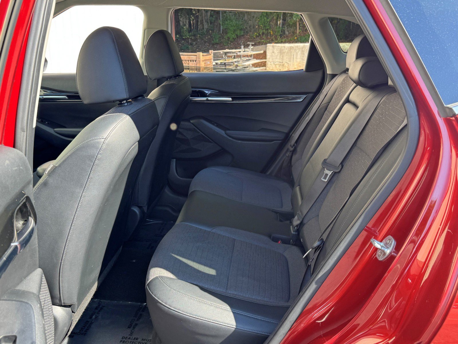 Used 2022 Kia Seltos S FWD image 32