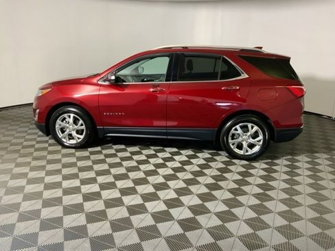 Used 2018 Chevrolet Equinox Premier image 13
