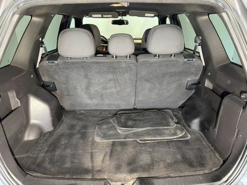 Used 2011 Ford Escape XLT FWD image 26