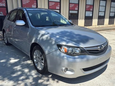 Used 2011 Subaru Impreza 2.5i Premium w/ PWR Moonroof Value Pkg AWD/4WD image 3
