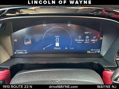 Certified 2023 Lincoln Corsair Reserve w/ Equipment Group 201A AWD/4WD image 17
