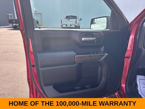 Used 2021 Chevrolet Silverado 1500 LT Trail Boss AWD/4WD image 11