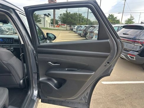 Used 2026 Hyundai Tucson SEL AWD/4WD image 18
