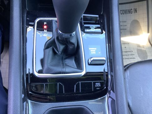 Used 2023 Jeep Compass Latitude w/ Sun and Sound Group image 20