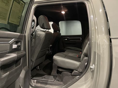 Used 2026 RAM 2500 Big Horn AWD/4WD image 9