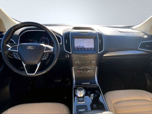 Used 2020 Ford Edge SEL image 7