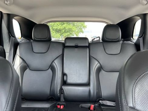 Certified 2020 Jeep Cherokee Limited AWD/4WD image 22