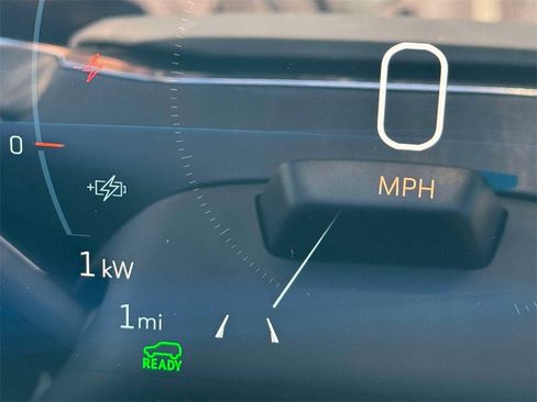 New 2026 Cadillac Vistiq Luxury image 4