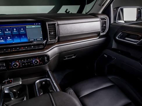 Used 2025 Chevrolet Silverado 1500 RST w/ All Star Edition Plus image 7