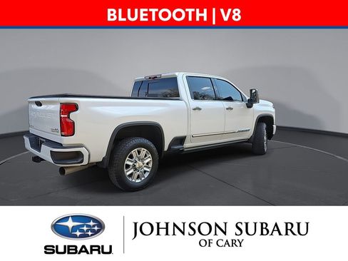 Used 2025 Chevrolet Silverado 2500 High Country w/ Technology Package image 9