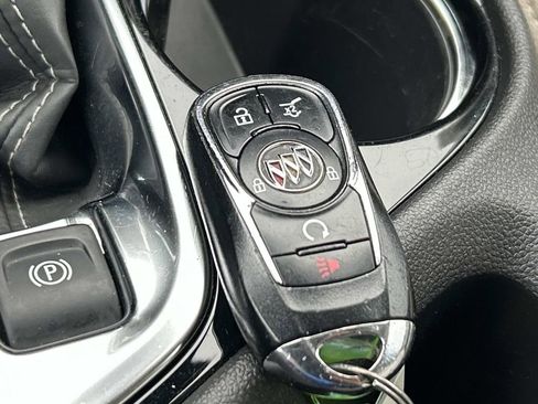 Used 2022 Buick Encore GX Essence w/ Advanced Technology Package image 39
