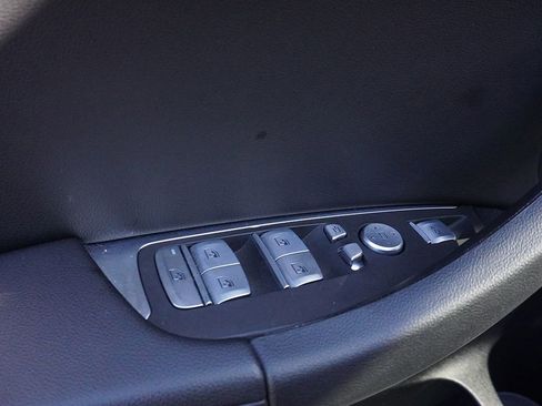 Used 2024 BMW X3 M40i w/ Premium Package image 41