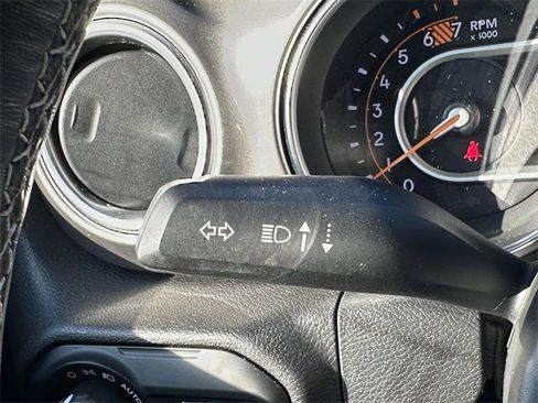 Certified 2021 Jeep Wrangler Unlimited Sahara image 41