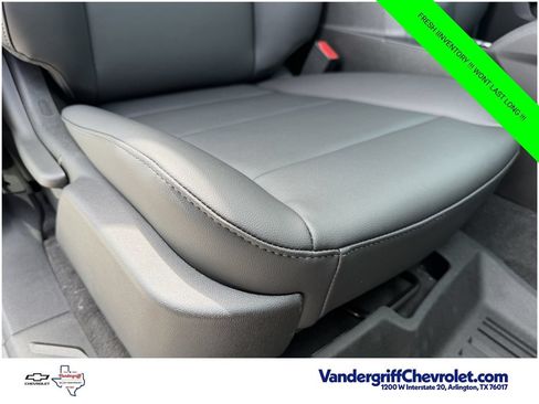 New 2026 Chevrolet Colorado LT w/ LT Convenience Package AWD/4WD image 24