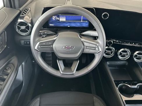 New 2026 Chevrolet Blazer EV LT image 19