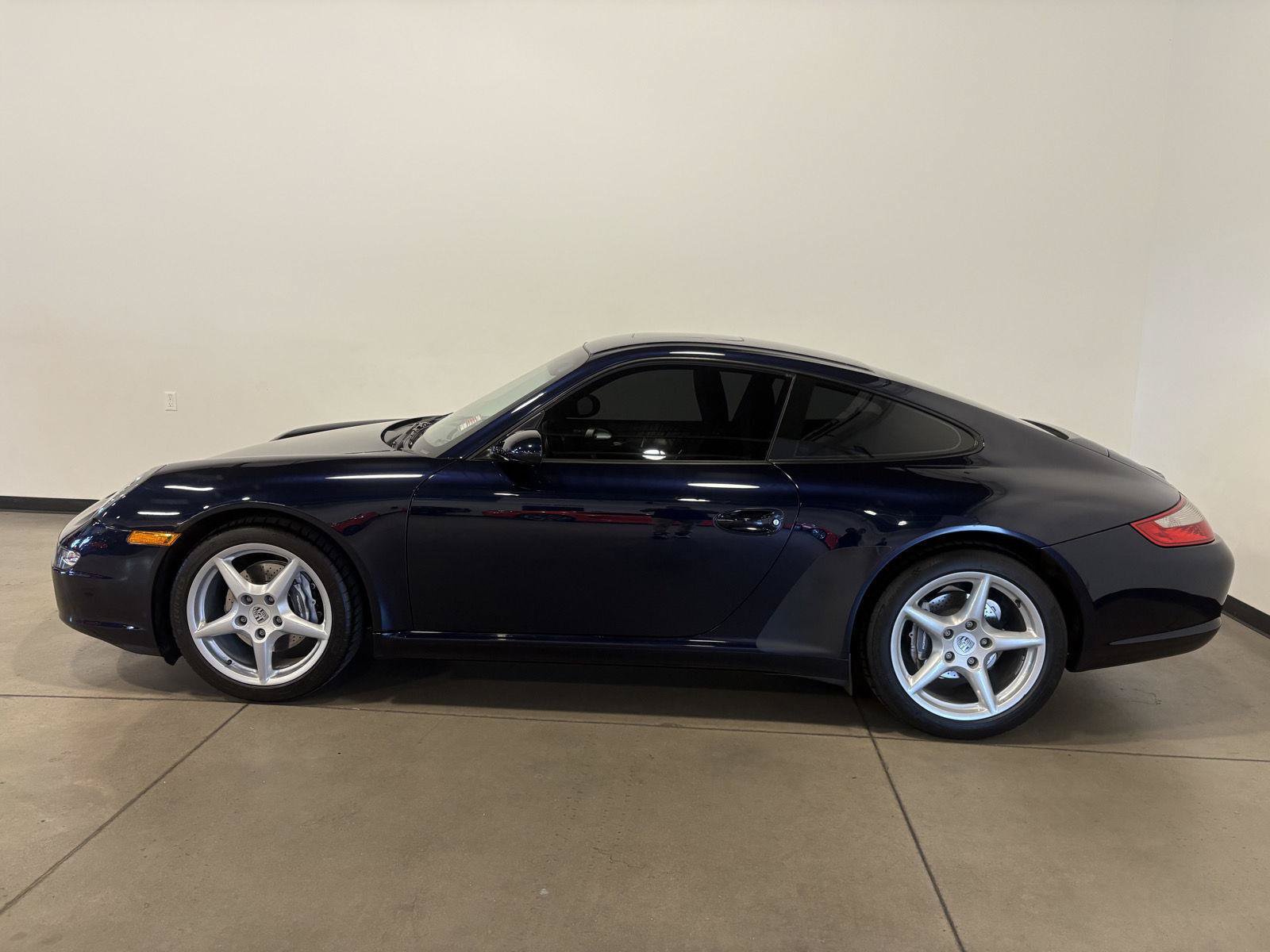 Used 2006 Porsche 911 Carrera RWD image 7
