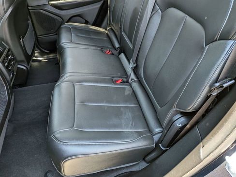 Used 2023 Jeep Grand Cherokee Limited AWD/4WD image 23