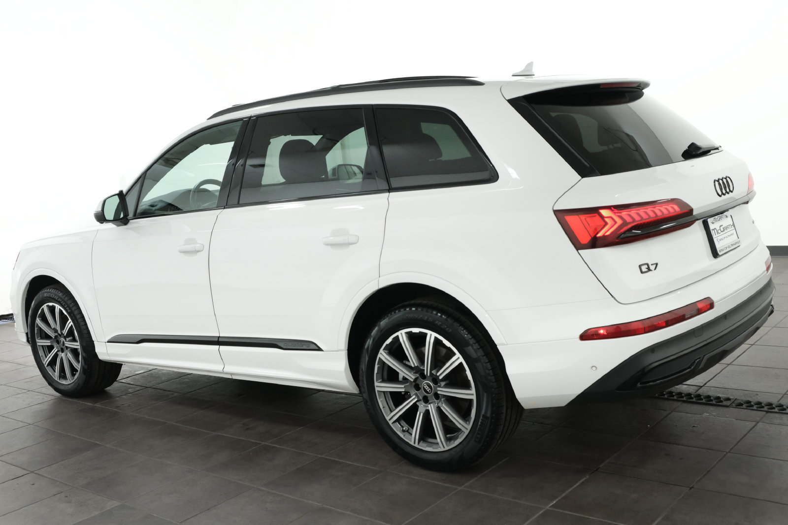 Used 2022 Audi Q7 2.0T Premium Plus AWD/4WD image 3