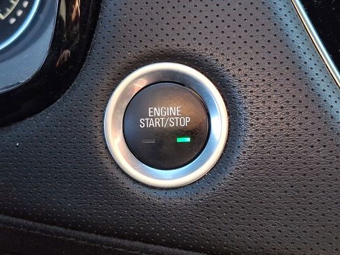 Used 2023 Cadillac XT5 Sportv image 24