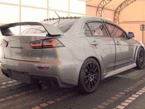 Used 2015 Mitsubishi Lancer Evolution GSR AWD/4WD image 3