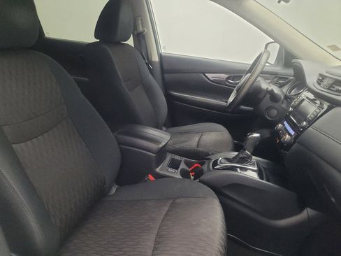 Used 2018 Nissan Rogue SV AWD/4WD image 21