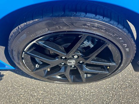 Used 2024 Honda Civic Sport image 31
