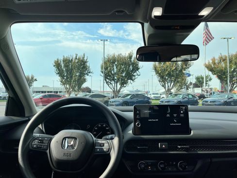 New 2027 Honda HR-V LX image 21