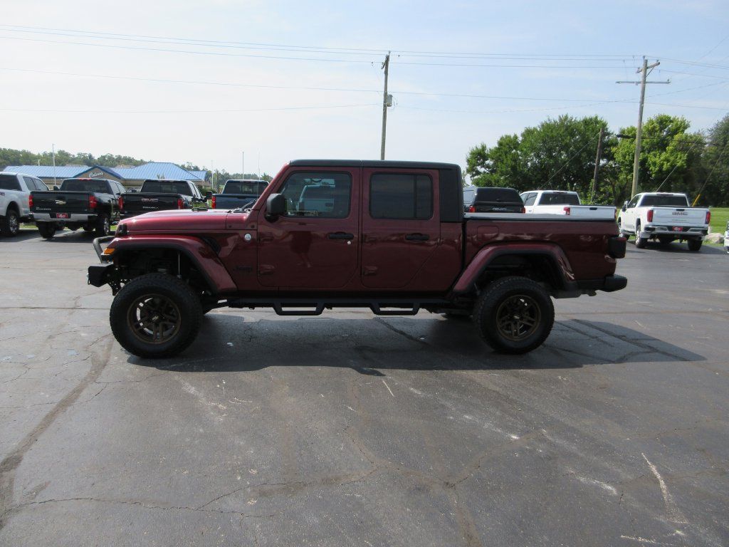 Used 2021 Jeep Gladiator Sport AWD/4WD image 11