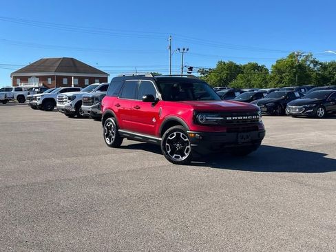 Used 2021 Ford Bronco Sport Outer Banks AWD/4WD image 2