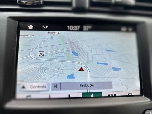 Used 2019 Ford Fusion Energi Titanium image 21